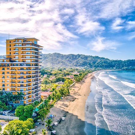 Secretjaco - Luxury Beach Front Penthouse With Pool & Jacuzzi Exterior photo