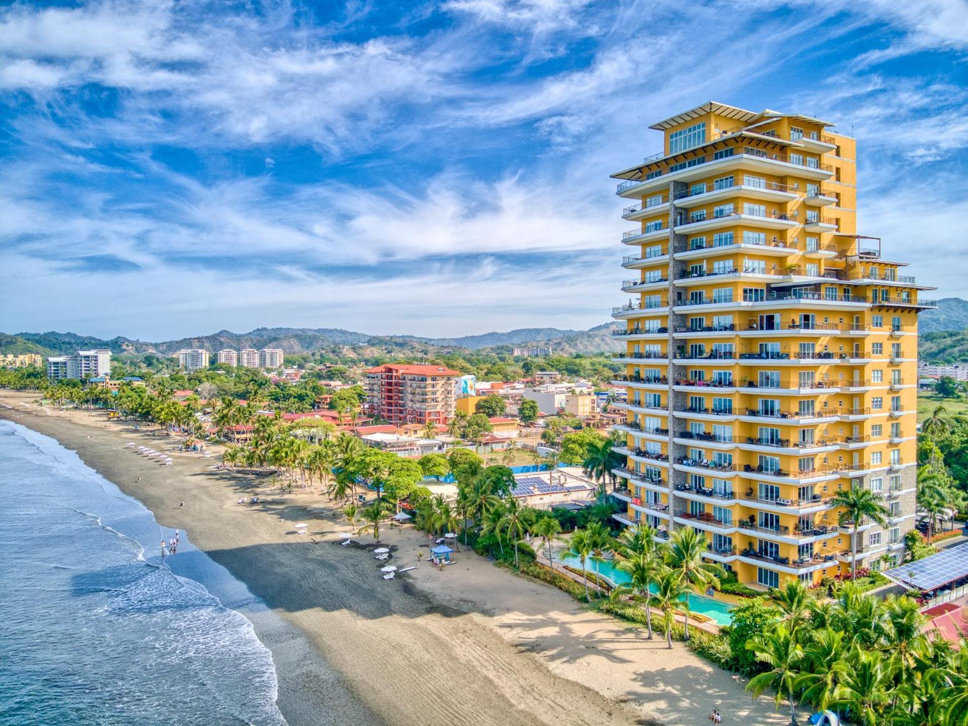 Secretjaco - Luxury Beach Front Penthouse With Pool & Jacuzzi Exterior photo