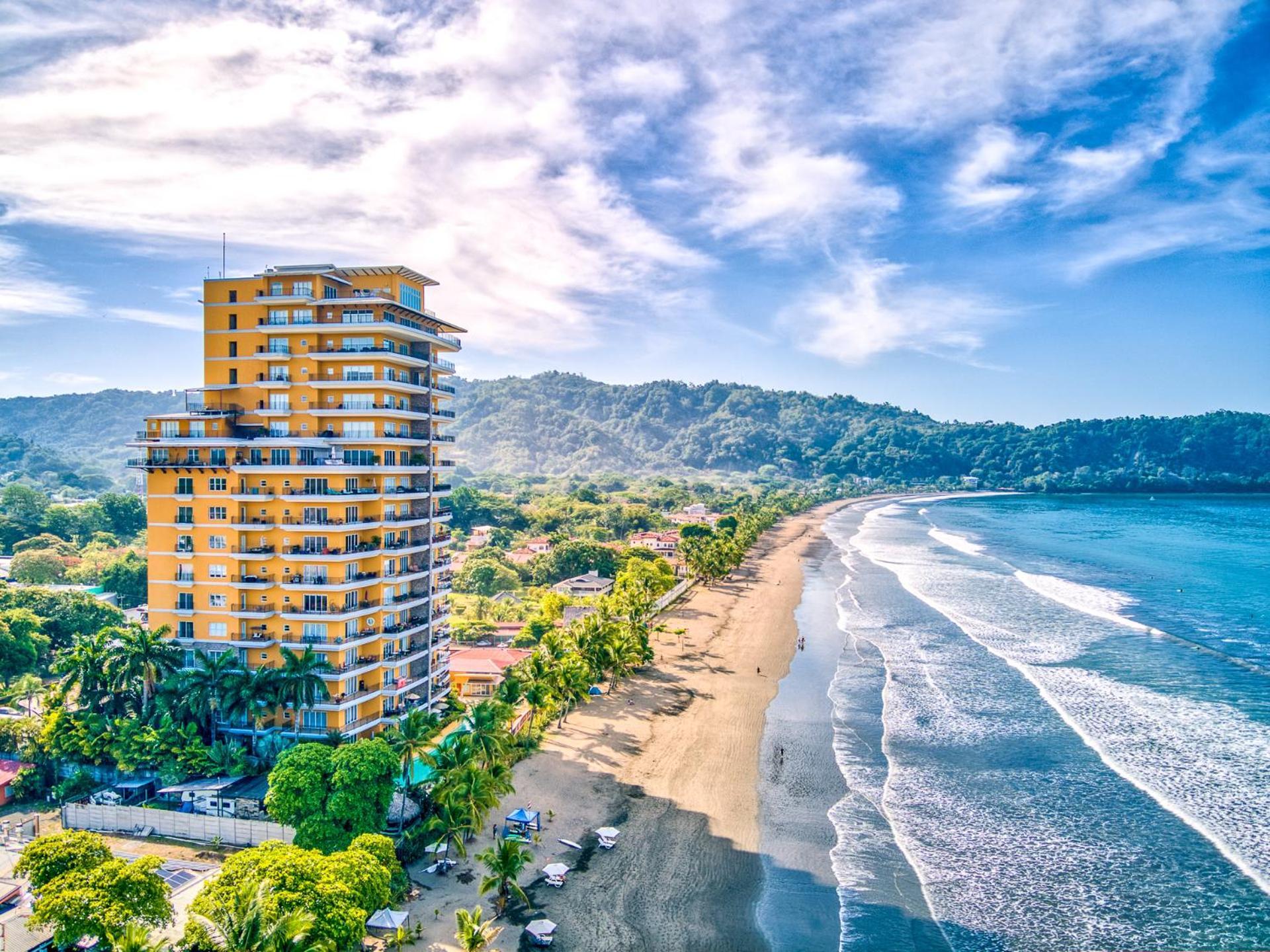 Secretjaco - Luxury Beach Front Penthouse With Pool & Jacuzzi Exterior photo